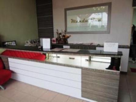 Mendu Inn Kuching Exterior foto
